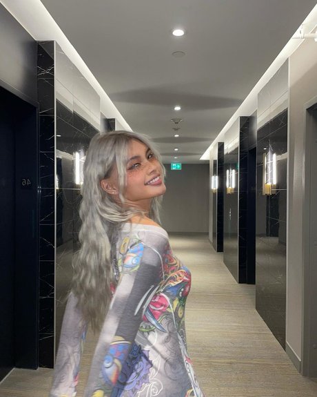 diakimeko nudes actress photo