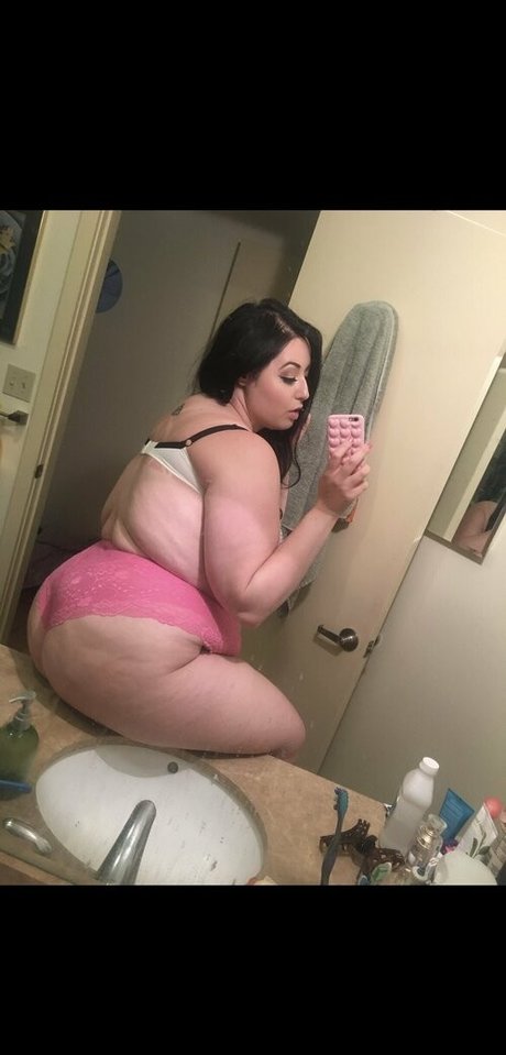 tonsasarah star adult pic