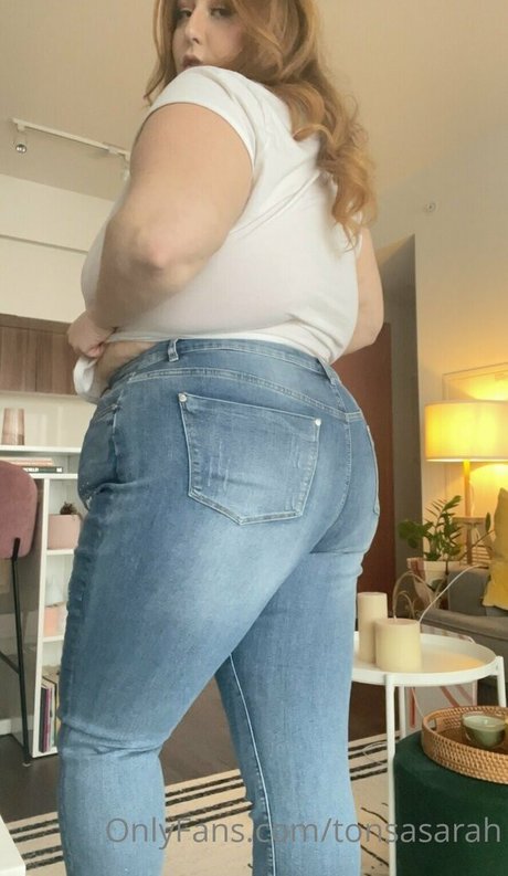 tonsasarah pornstar adult pics