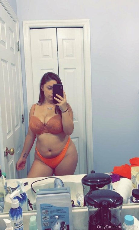 dessziiixx pornographic model gallery