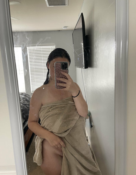 dessziiixx model pretty picture