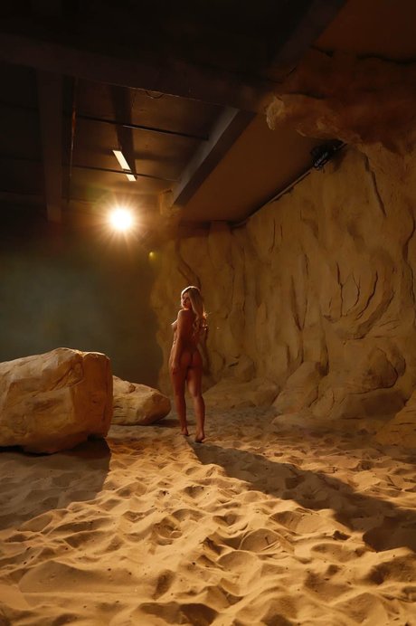 ariel lilit_ actress img