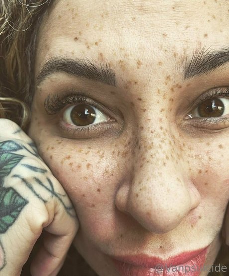 vanpsuicide star erotic img