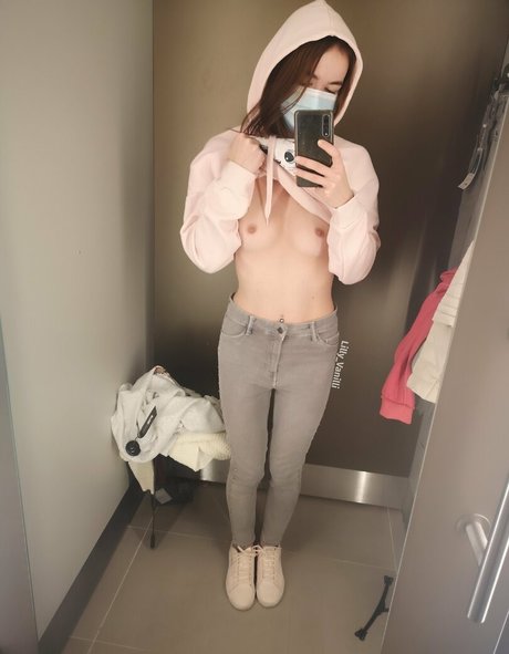 Lilly Vanilli star beautiful photos