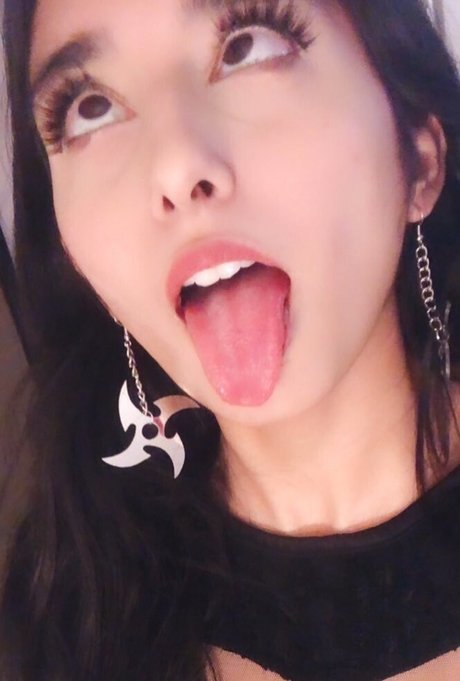 hinawynne pretty model images