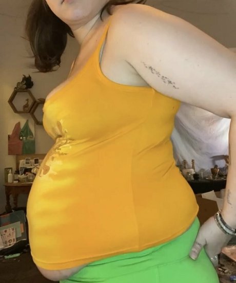 kellijellibelli erotic pornstar photo