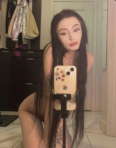 Ady Dark erotic pornstar pictures