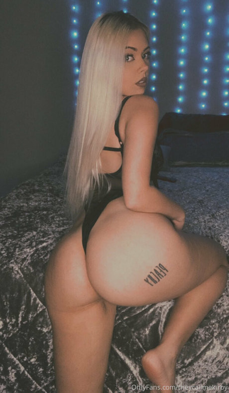 TheyCallMeKirby pornstar top picture