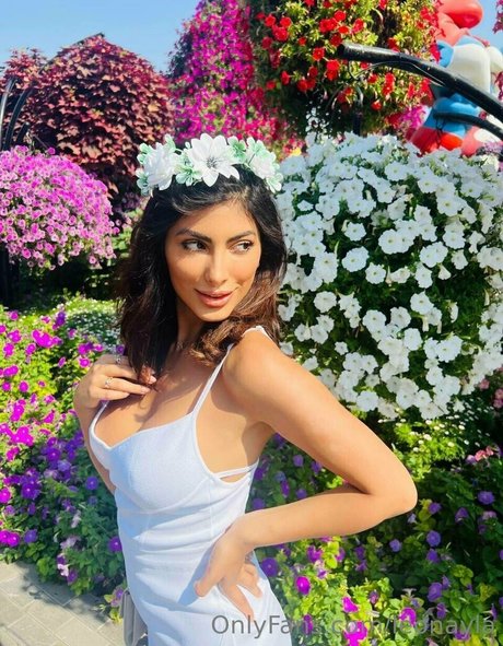 leonayla best actress pictures