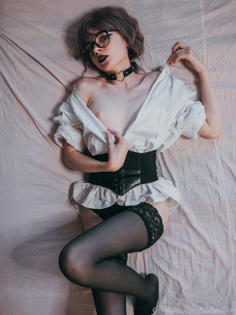 petite free onlyfans sexy nudes gallery