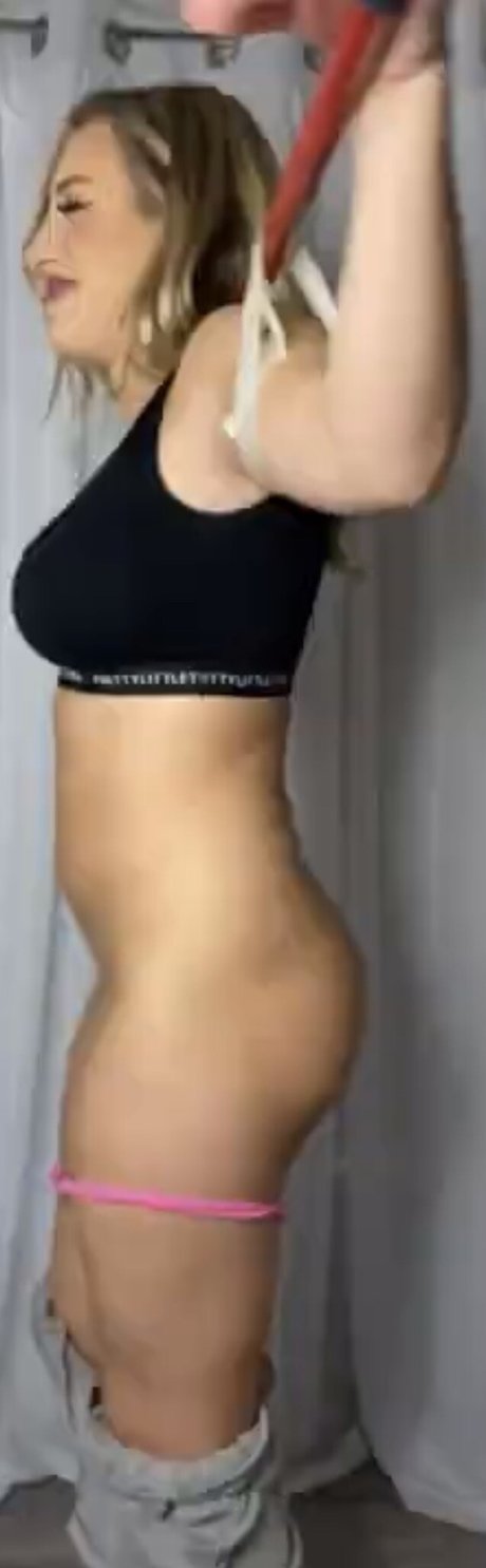 Jessie Sims high quality pornstar pics