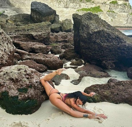 gymnast alina hot star pictures