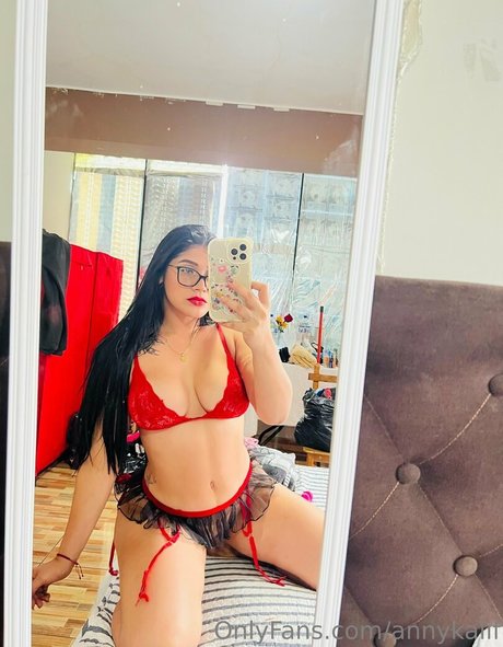 annykalif model top pics