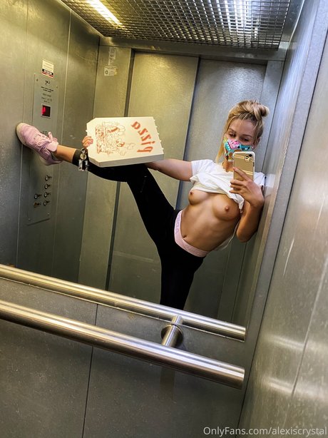 Alexis Crystal model pretty image