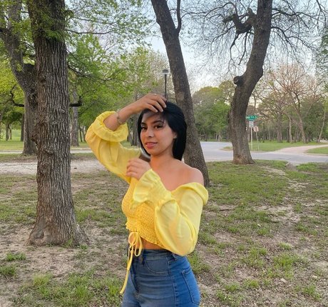 dayzevana pornstar top photo