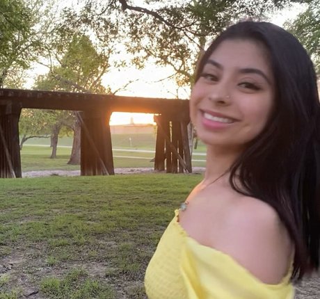 redhead threesome onlyfans pretty img