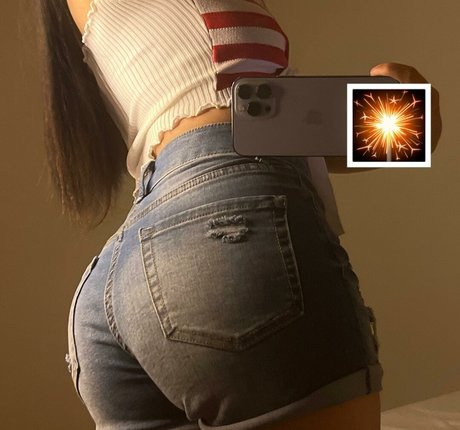 dayzevana porn actress photo