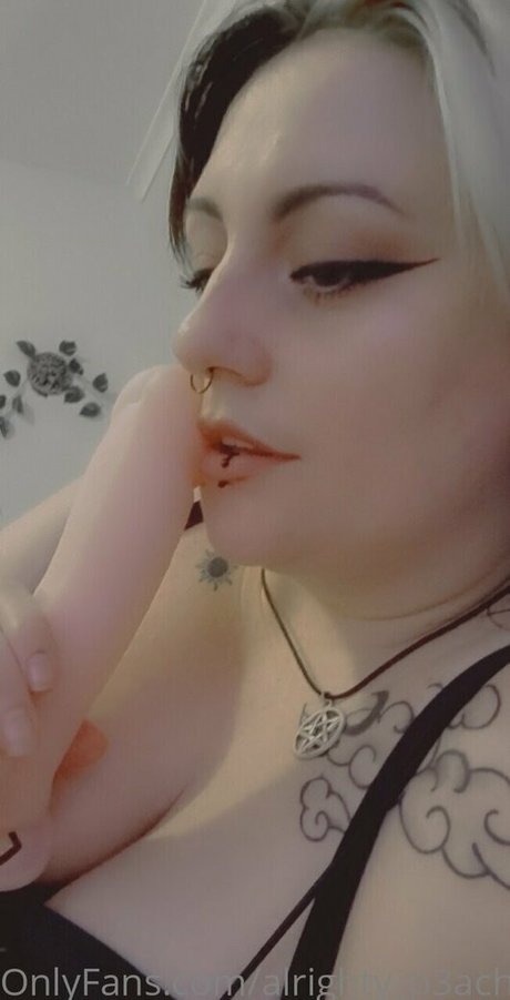 Alrighty P3ach pornstar high quality img