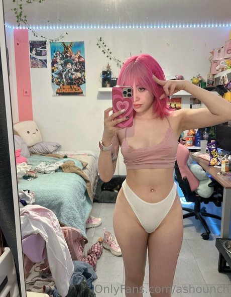 Ashounch model sex pic