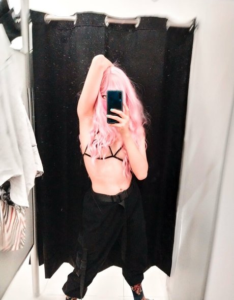 Ashounch pornstar xxx photo