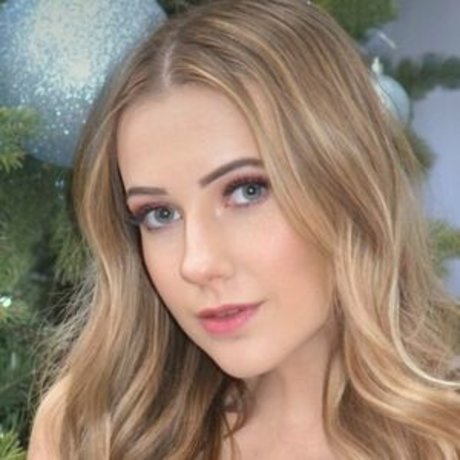 Charlotte Lily model beautiful archive