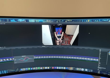 Hong Kong Doll Profile pic