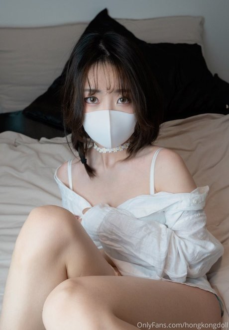 Hong Kong Doll hot actress photo