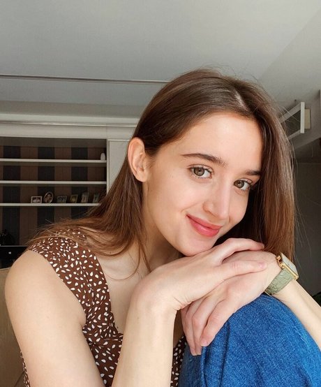 Martina Socrate nude star pics