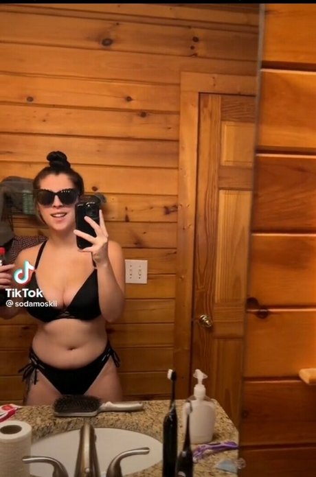 pool threesome onlyfans beautiful porn img