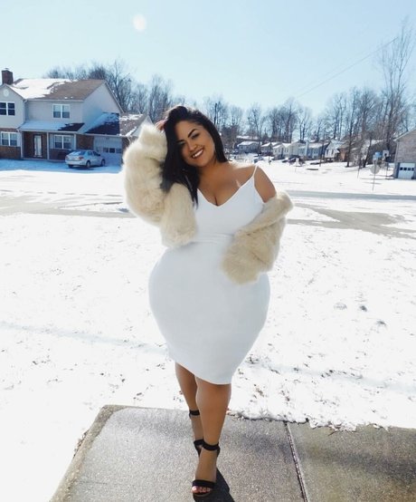 uilanibabe pornstar nude pic