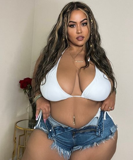 uilanibabe star porn image