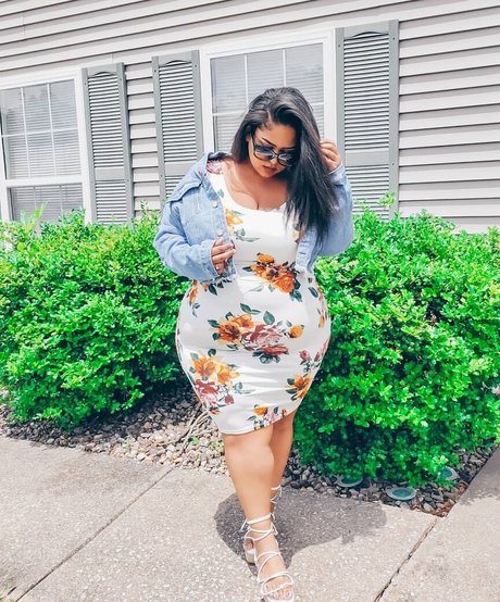 uilanibabe naked pornstar archive