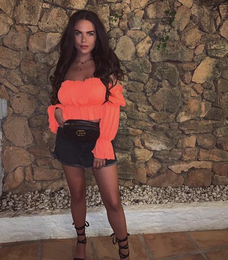 Nana Van Veghel model hot picture