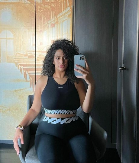 Anna Maria nude actress picture