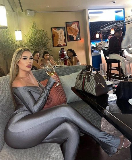 Lisa Amber pornstar pretty archive