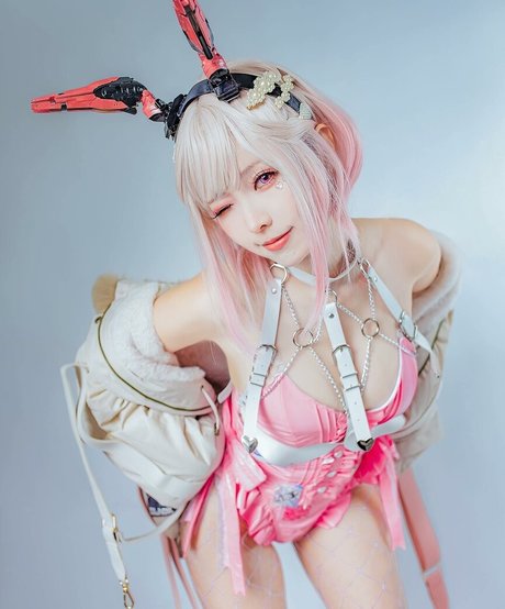 Ely Cosplay high quality model images