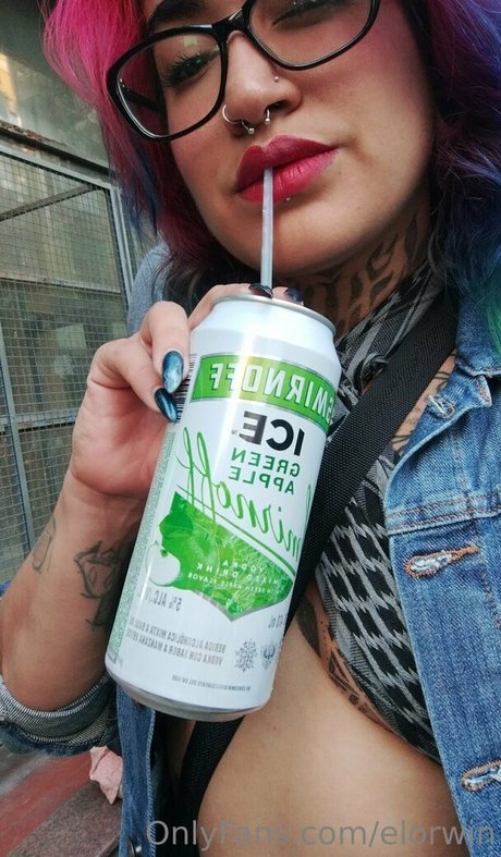 elorwin sex model pic