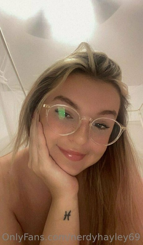 nerdyhayley69 model nice archive
