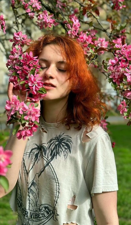 rudavaleri star erotic image