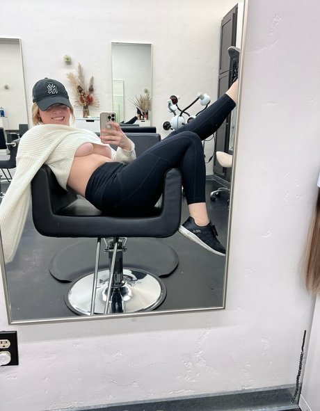 MsAmanda pornographic star images