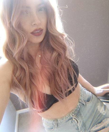 MsAmanda perfect pornstar images