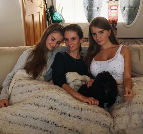 influencer girls onlyfans sexy xxx photos