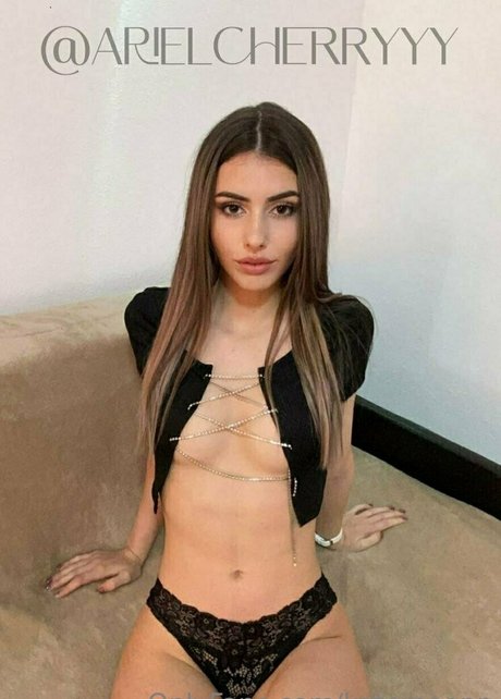 katemoonn model beautiful pic