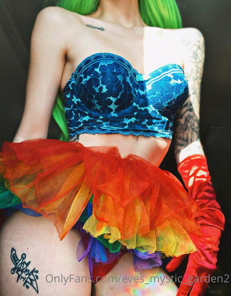 eves mystic garden2 sexy actress images