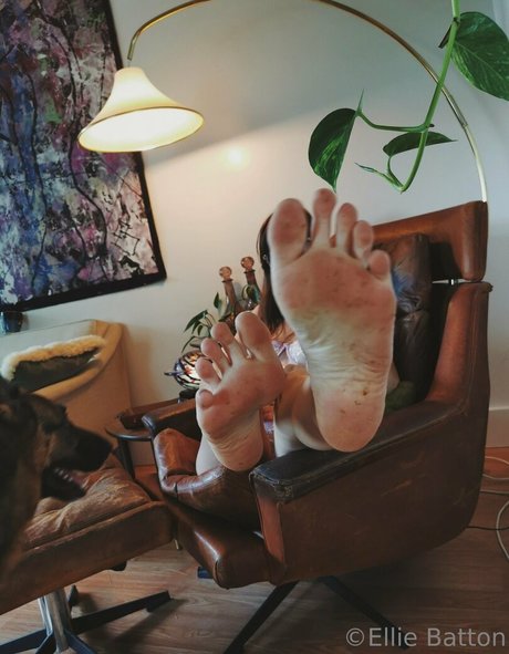 batton model free photos