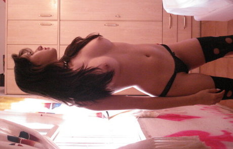 Ririko Kokoro model beautiful pic