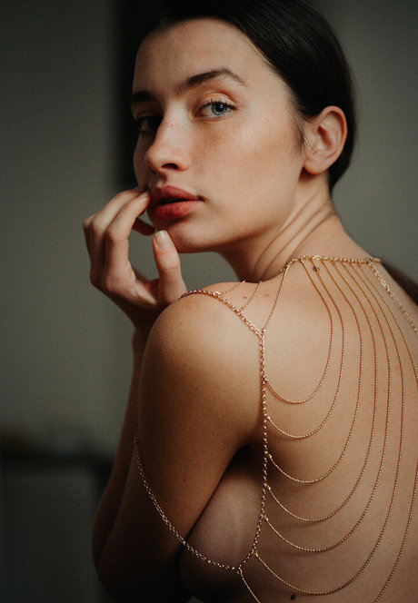 Nikolay Ivanov Photographer model pornographic img