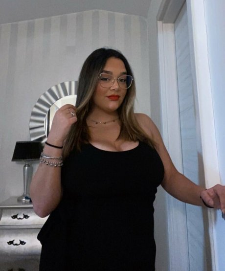 Letizia Scrivani sex pornstar pics