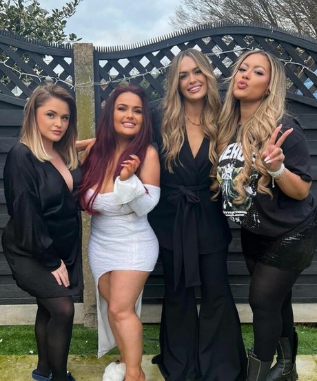 Shauni Rixon nudes pornstar pics