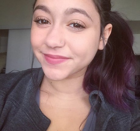 rijayy pretty actress photo